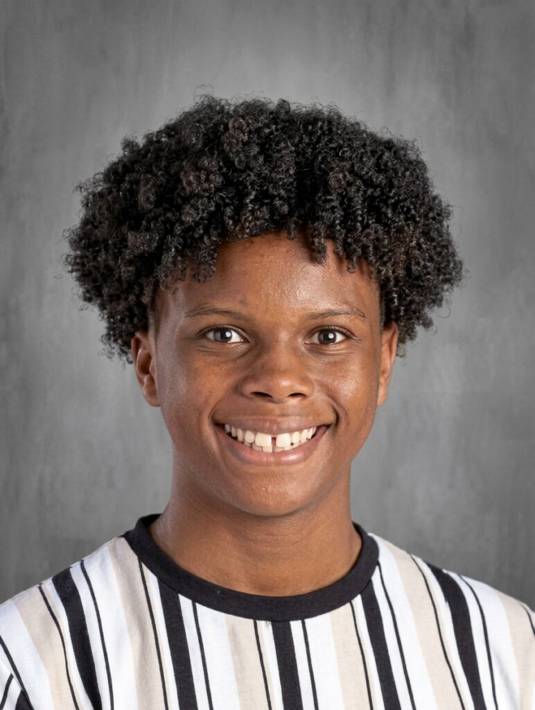Head shot of Lorenzo Wright